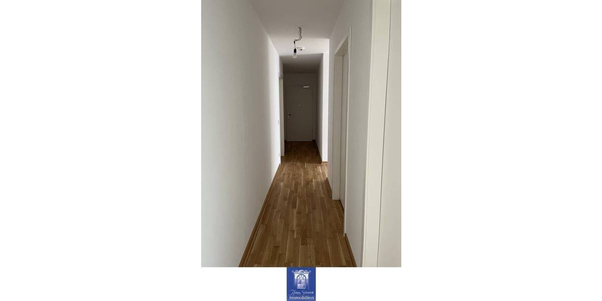 Etagenwohnung Dresden Innere Altstadt - 3 Zimmer, 101 m&sup2;, 1.325&euro; | Angebot:26835564