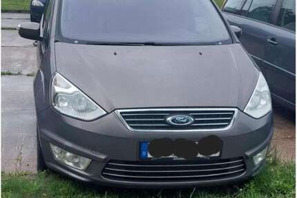 Ford Galaxy 251.000 km 8.000 &euro; Perleberg 19348