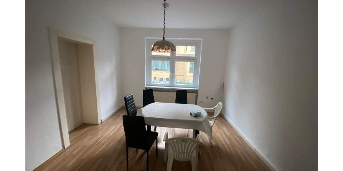 Etagenwohnung Weimar Westvorstadt - 2 Zimmer, 65 m&sup2;, 690&euro; | Angebot:25567029