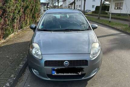 Fiat Grande Punto 138.000 km 2.699 &euro; Offenburg 77656