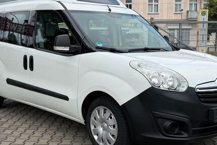 Opel Combo 113.000 km 13.888 &euro; Berlin 13127