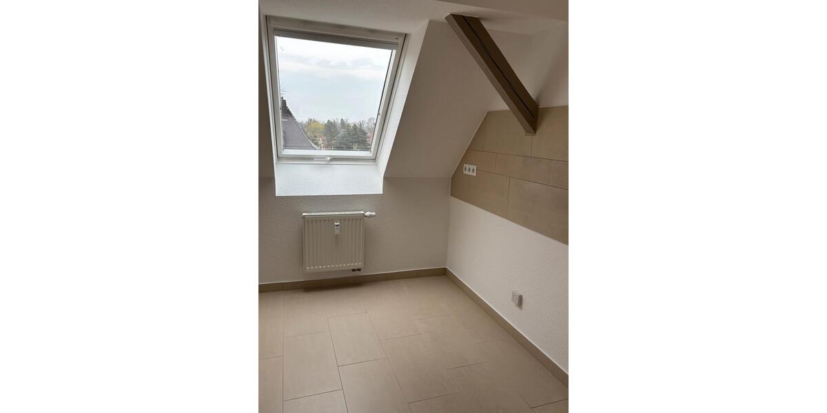 Dachgeschoßwohnung Brandis - 4 Zimmer, 108 m&sup2;, 863&euro; | Angebot:26211117