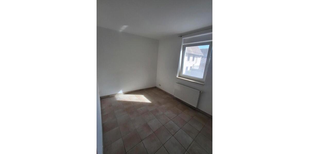 Etagenwohnung Würzburg - 2 Zimmer, 47 m&sup2;, 760&euro; | Angebot:26374279