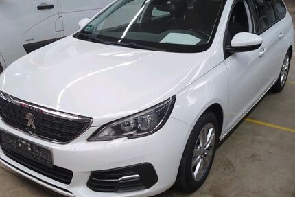 Peugeot 308 146.212 km 8.950 € Hannover 30419