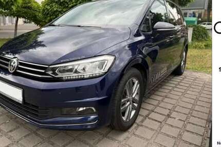 VW Touran 59.700 km 25.490 &euro; Berlin 13435