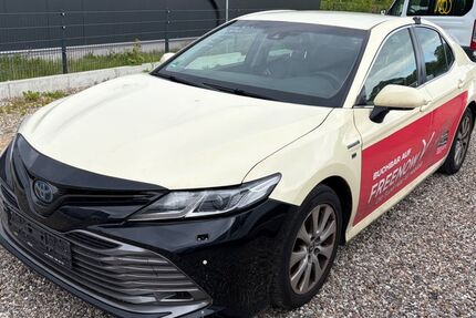 Toyota Camry 379.000 km 11.499 &euro; Ratzeburg bei Hamburg 23909