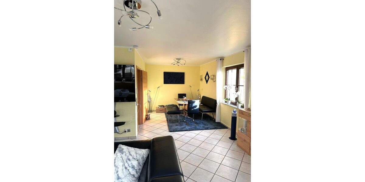 Elegantes 7 Zimmer Reihenendhaus in Rheinbach 170 qm WFL und 398 Grd. 7 zimmer