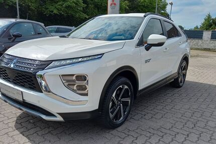 Mitsubishi Eclipse Cross 15.100 km 21.490 &euro; Moorrege 25436