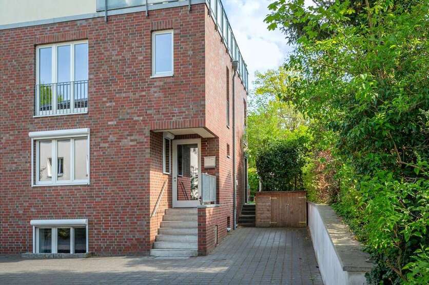 Haus zum Kaufen in Hamburg 1.090.000 € 151.3 m²