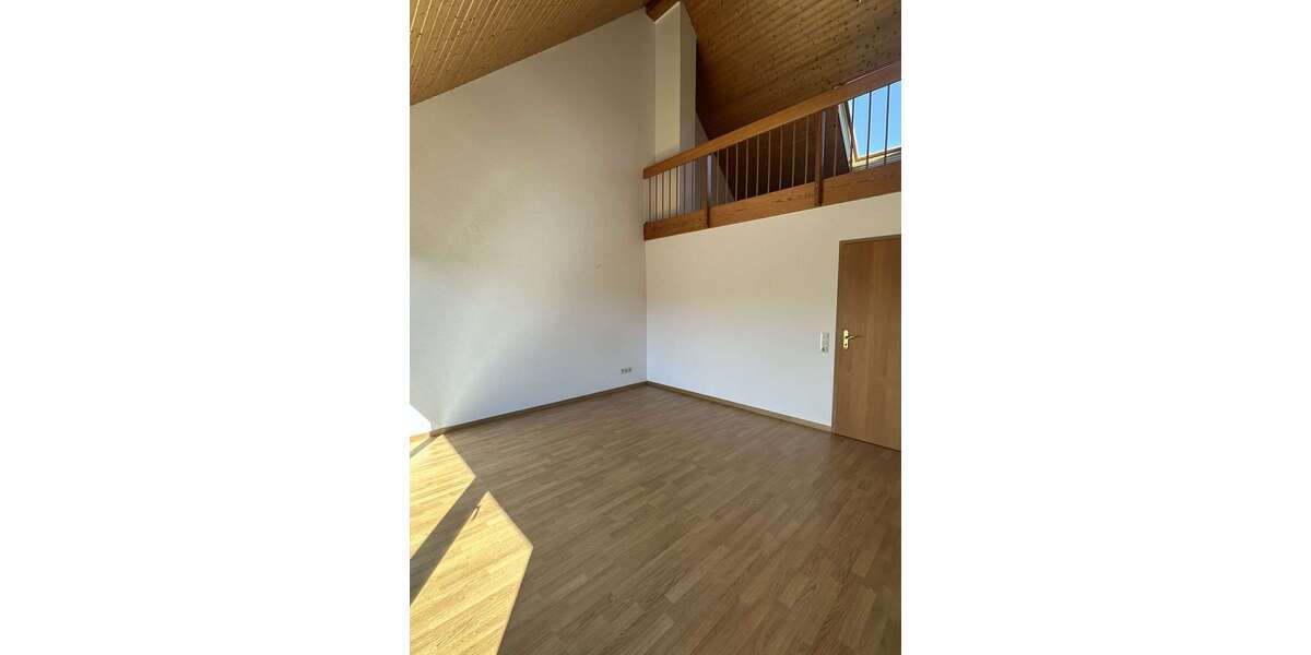 Etagenwohnung Reutlingen Betzingen - 3 Zimmer, 83 m&sup2;, 1.030&euro; | Angebot:25127133