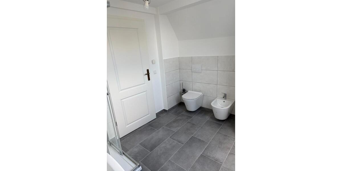 Etagenwohnung Bad Buchau - 4 Zimmer, 110 m&sup2;, 950&euro; | Angebot:25893590