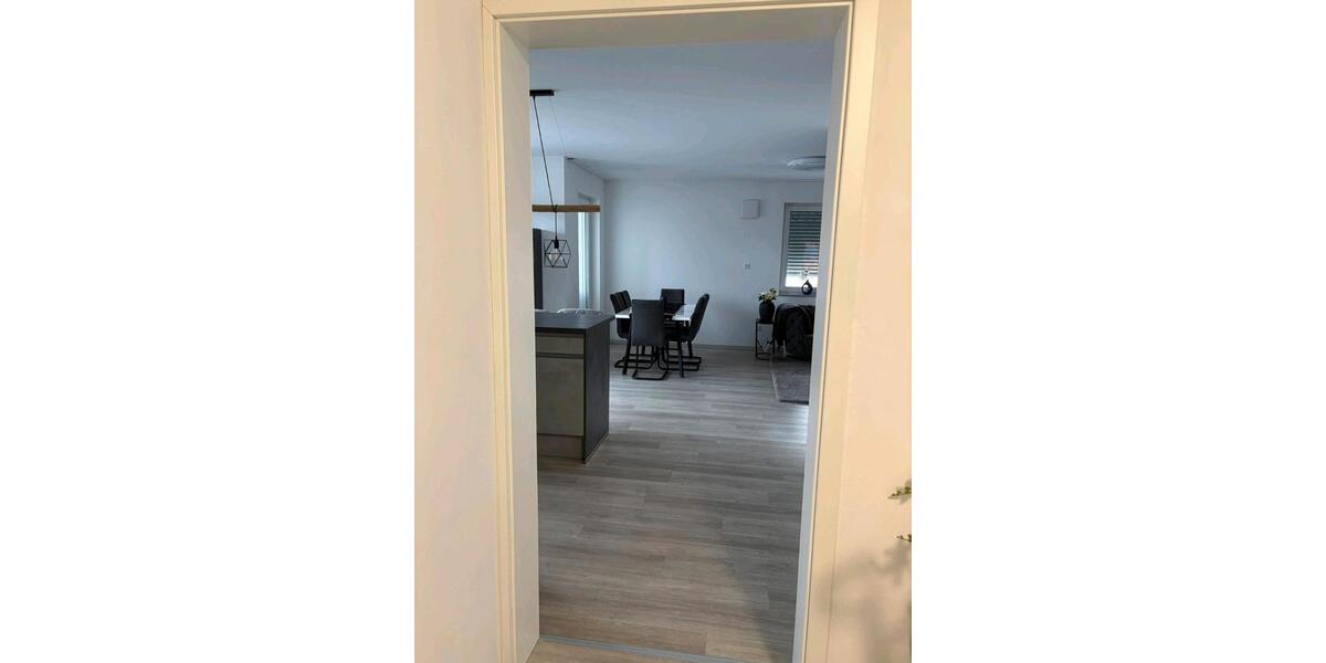 Einfamilienhaus Gütersloh - 3 Zimmer, 91 m&sup2;, 1.092&euro; | Angebot:25840860