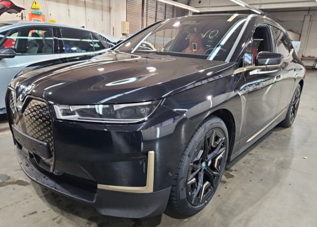 BMW iX 170.000 km 38.999 &euro; Reutlingen / Mittelstadt 72766