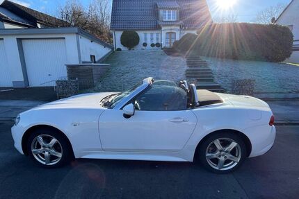 Fiat 124 Spider