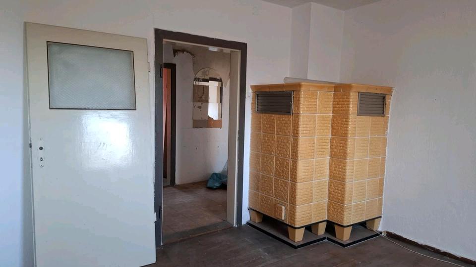 Einfamilienhaus Treffurt - 5 Zimmer, 300 m&sup2;, 23.000&euro; | Angebot:19722140