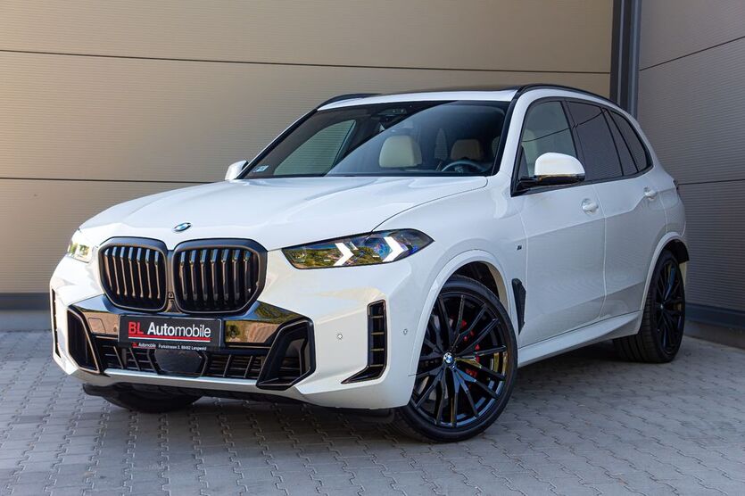 BMW X5 8.200 km 97.490 € Langweid 86462