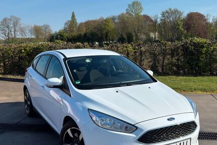 Ford Focus 110.000 km 9.500 &euro; Langenfeld 40764