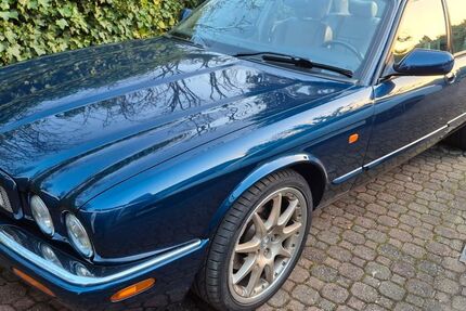 Jaguar XJR 161.000 km 22.999 &euro; Heide 25746
