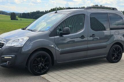 Peugeot Partner Tepee 109.377 km 13.500 &euro; Kißlegg 88353