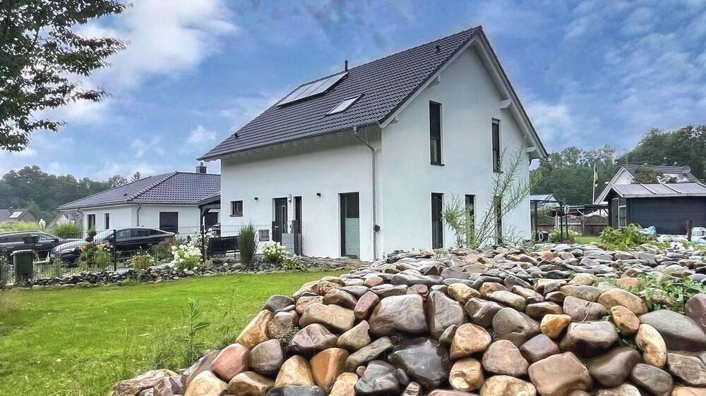 Einfamilienhaus Osterode - 6 Zimmer, 157 m&sup2;, 419.000&euro; | Angebot:25563700