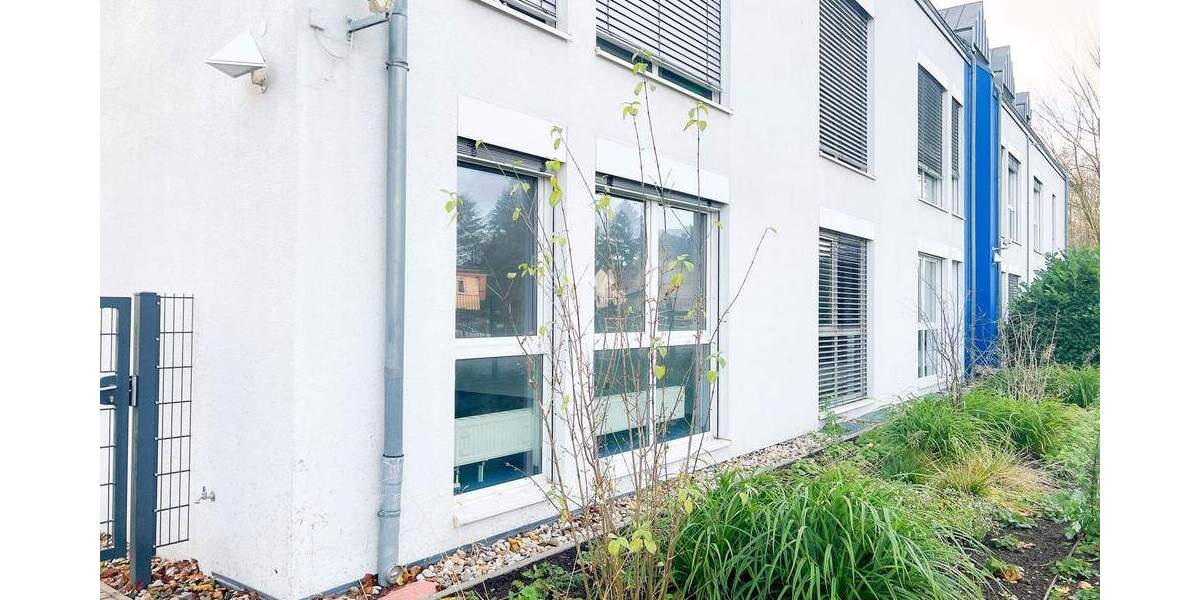 Gewerbeobjekt Stahnsdorf - 5 Zimmer, 253 m&sup2;, 2.406&euro; | Angebot:25737106