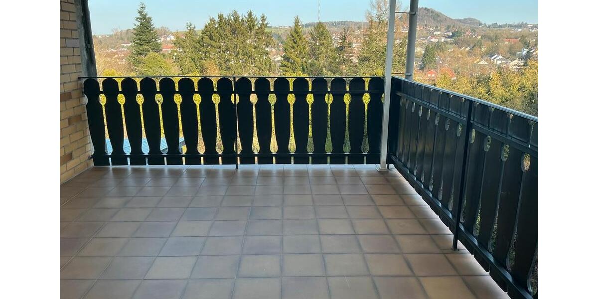 Reihenhaus Püttlingen - 8 Zimmer, 170 m&sup2;, 264.000&euro; | Angebot:25962423