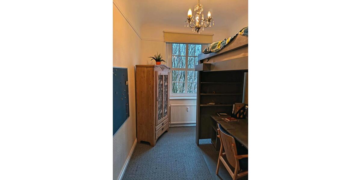 Ideales Zimmer für Pendler, 12 qm – hell, zentral, Hafenblick 1 zimmer