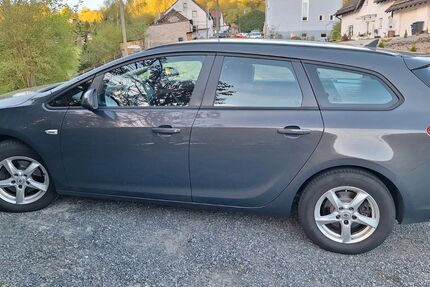 Opel Astra 219.000 km 3.300 &euro; Üdersdorf 54552