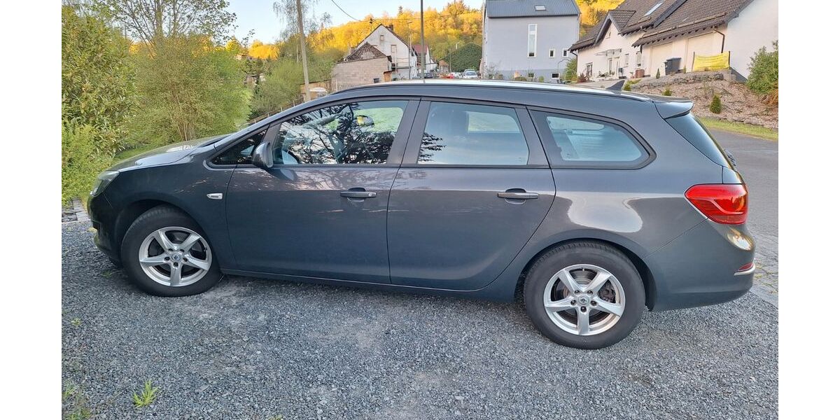 Opel Astra 219.000 km 3.300 &euro; Üdersdorf 54552