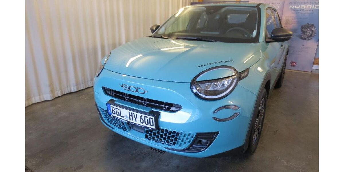 Fiat 600 12.000 km 24.900 &euro; Ainring 83404