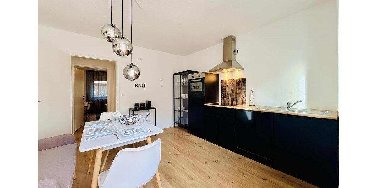 Mehrfamilienhaus, Wohnhaus Karlsruhe Innenstadt-Ost - 8 Zimmer, 190 m&sup2;, 8.000&euro; | Angebot:26640853