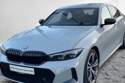BMW 330 70.867 km 35.588 &euro; Frankfurt 60314