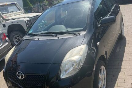 Toyota Yaris 129.000 km 3.590 &euro; Göttingen 37081