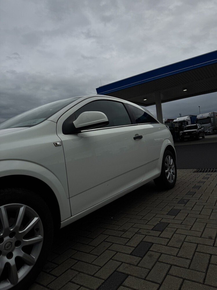 Astra GTC J