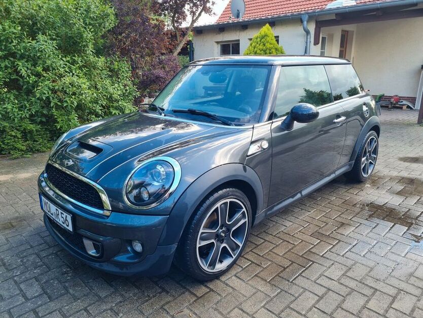 Cooper SD