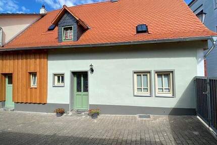 Haus Hanau Großauheim - 1 Zimmer, 204 m&sup2;, 320.000&euro; | Angebot:25760326