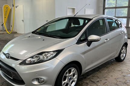 Ford Fiesta 89.674 km 4.650 &euro; Elmshorn 25337