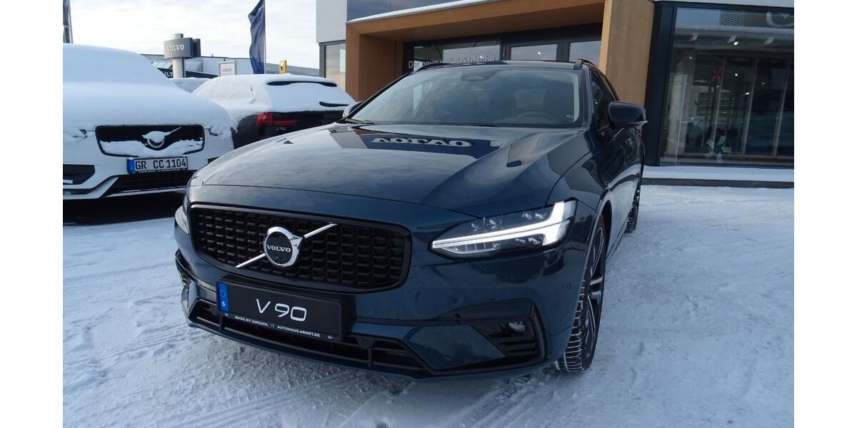 Volvo V90 15.000 km 54.990 &euro; Görlitz 02827