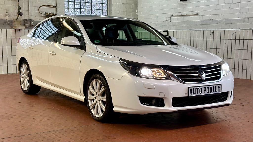 Renault Latitude 145.011 km 6.450 &euro; Köln 50969