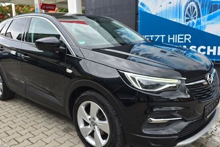 Opel Grandland (X) 136.000 km 9.950 &euro; Garching 85748