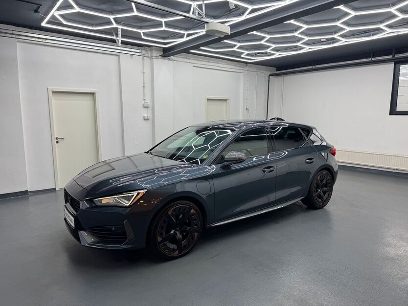 Cupra Leon 52.000 km 21.990 € Göppingen 73037
