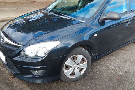 Hyundai i30 147.000 km 1.690 &euro; Reckenfeld 48268
