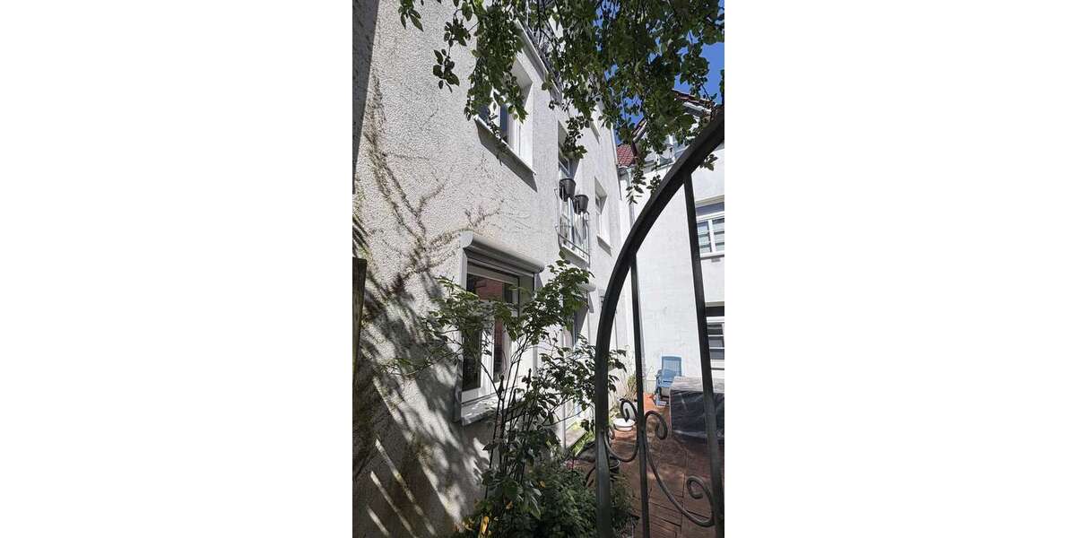 Einfamilienhaus Rendsburg - 8 Zimmer, 172 m&sup2;, 299.000&euro; | Angebot:27132513