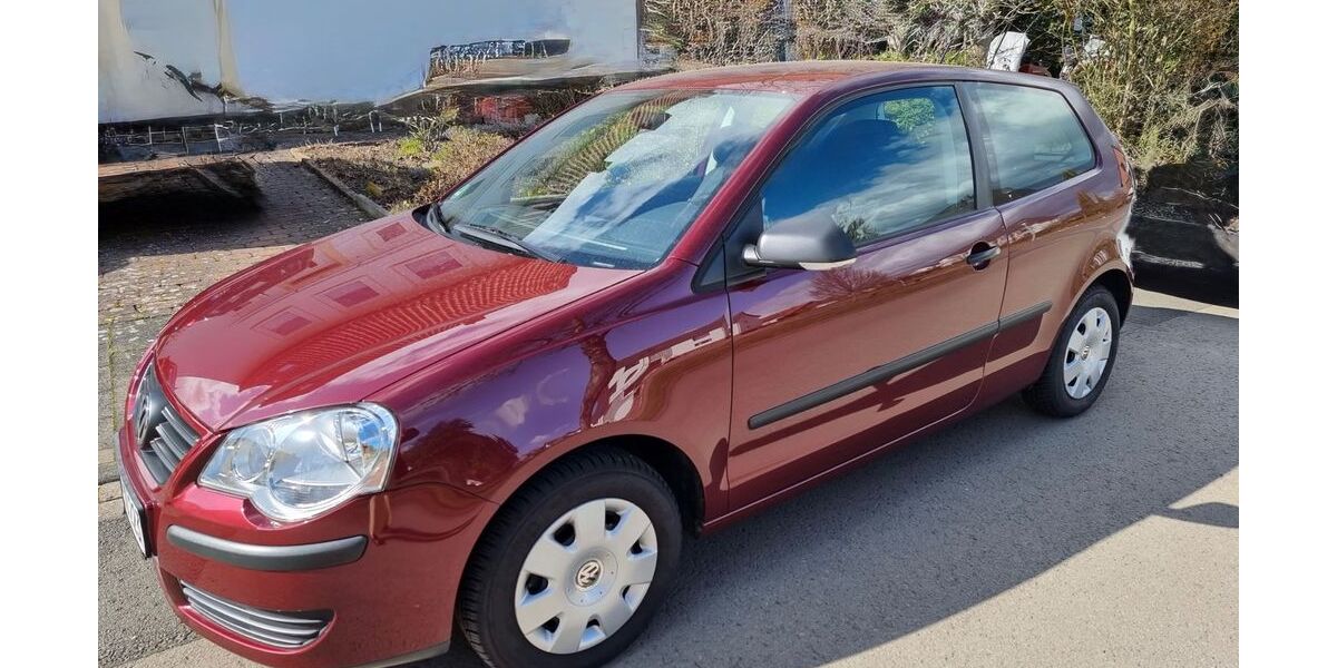 VW Polo 83.000 km 3.200 &euro; Stadthagen 31655