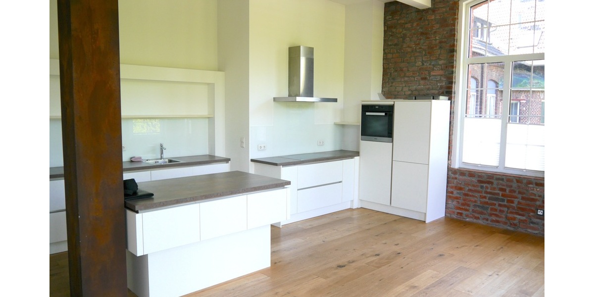 SG, komfortable 83m² 2 Zi. Loftwohnung mit Unikat-Charakter, Balkon, Stellplatz, EBK - Wohnanlage Solingen Mitte | Angebot:27003334