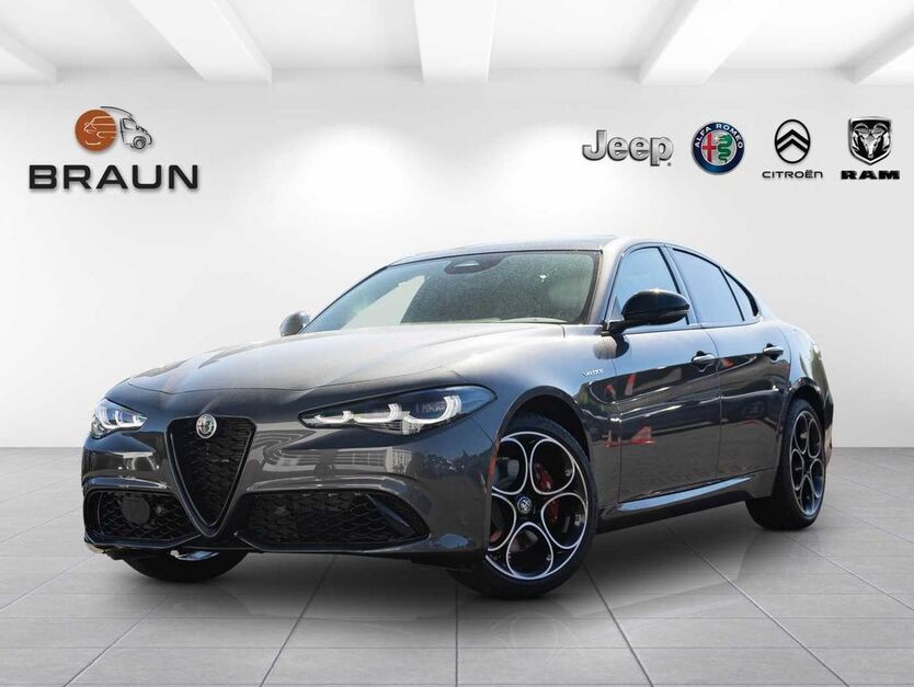 Alfa Romeo Giulia 5.900 km 47.850 € Koblenz 56070