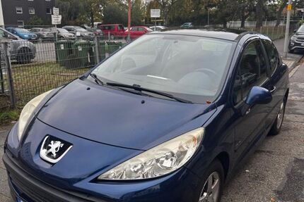 Peugeot 207 148.000 km 2.600 € Oberhausen 46047