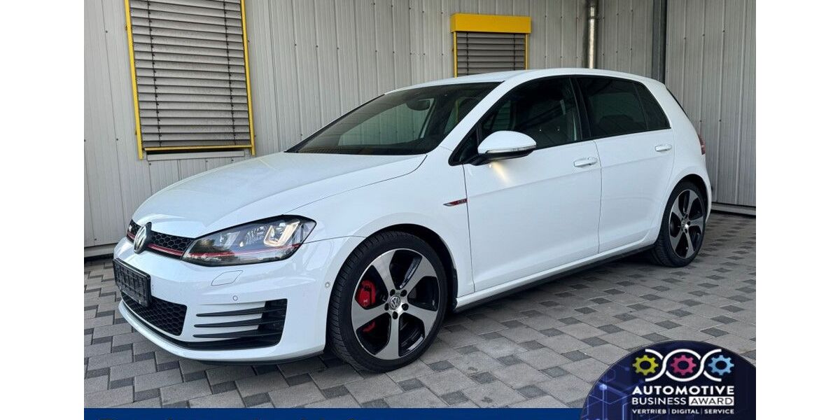 VW Golf 82.000 km 15.880 &euro; Schweinfurt 97424