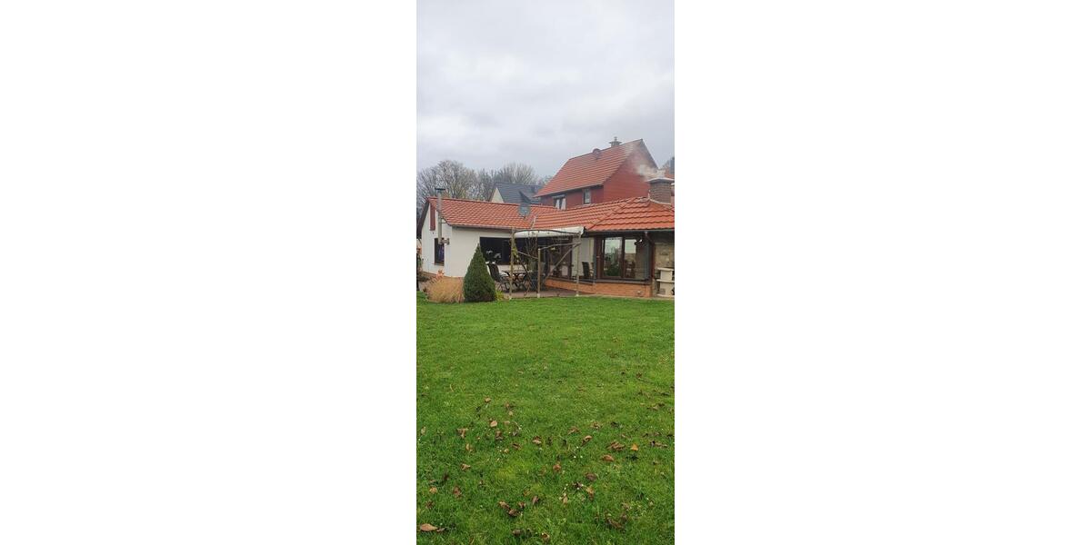 Einfamilienhaus in guter Lage mit großem Grundstück 5 zimmer