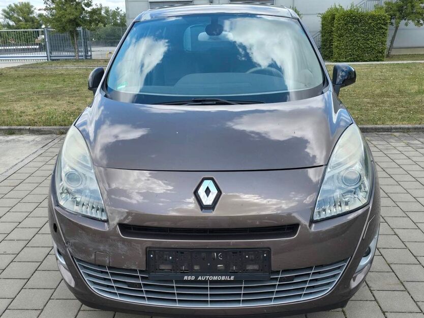 Renault Scenic 202.000 km 2.999 € Fürstenfeldbruck 82256